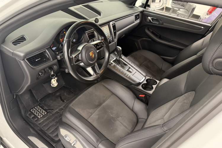 Used Porsche Macan 2016 Macan 2.0T
