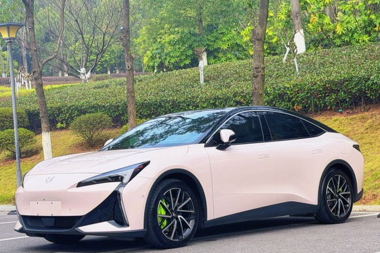 Used ARCFOX Alpha S5 2024 708MAX 200kW