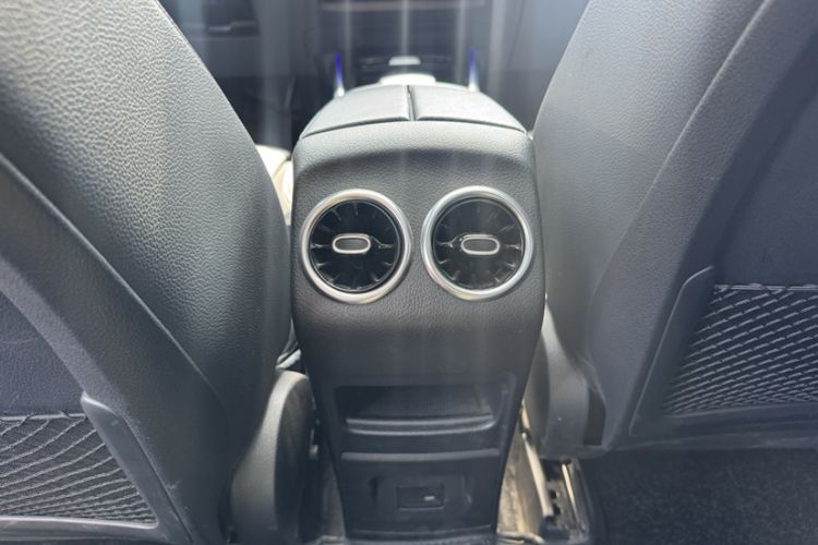 Used Mercedes-Benz GLB 2022 GLB 220 4MATIC
