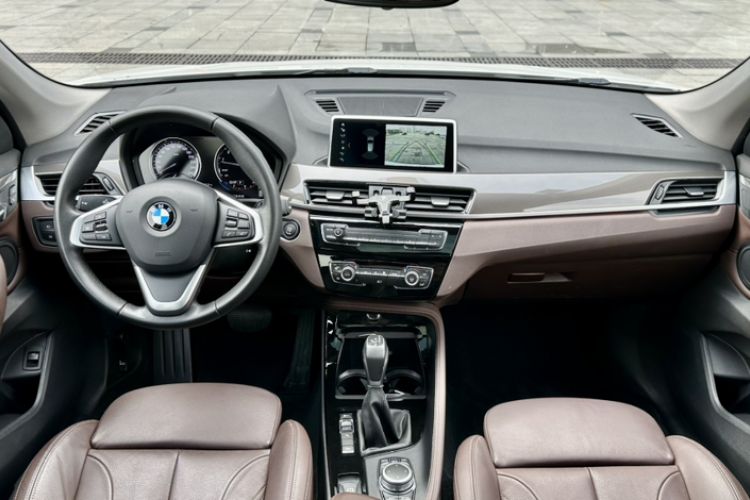 Used BMW X1 2019 xDrive20Li Luxury Model