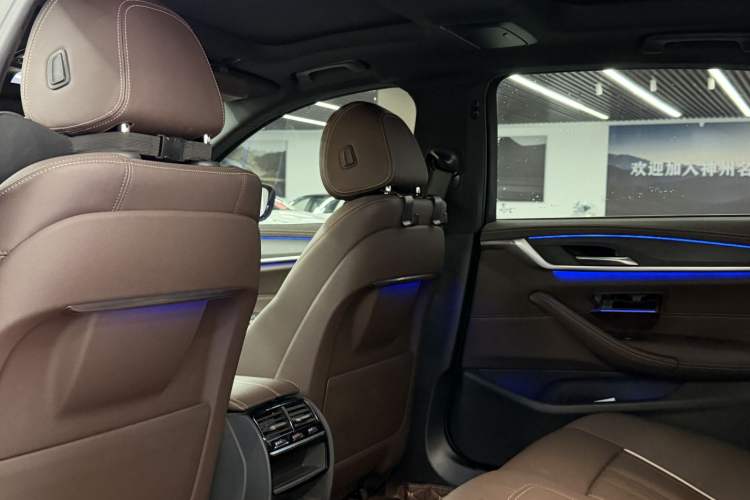 Used BMW 5 Series 2022 Second Facelift 530Li Leading Edition M Sport Package