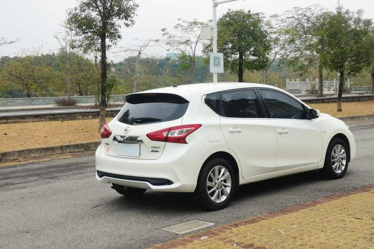 Used Nissan Tiida 2016 1.6L CVT Cool Dynamic Edition