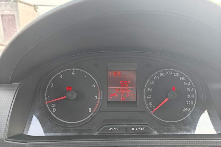 Used Volkswagen Santana 2016 1.4L Manual Fashion Edition
