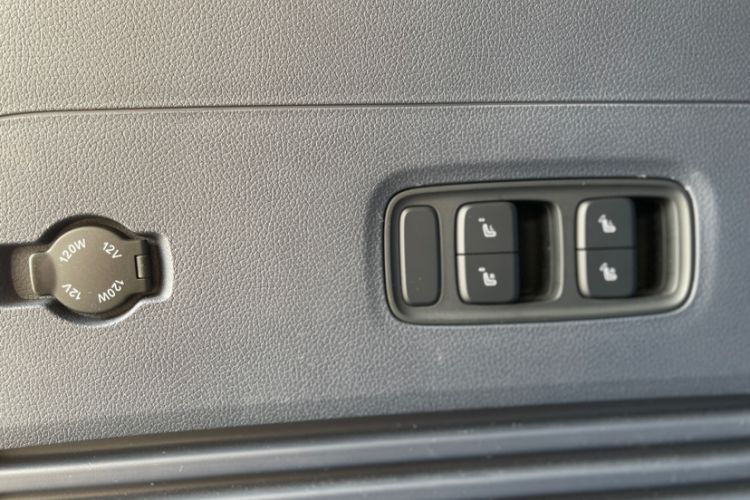 Used VOYAH Dream 2026 Model PHEV Qiankun Pro