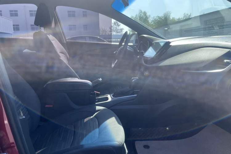 Used Chevrolet Cavalier 2019 320 Automatic Enjoyment with Sunroof Interior 3