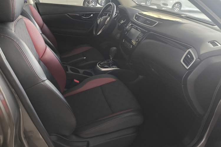 Used Nissan Qashqai 2017 2.0L CVT Luxury Edition China VI Standard
