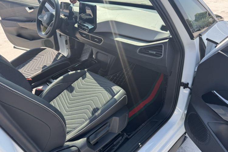 Used Volkswagen ID.3 2025 Smart Version Pure & Intelligent Enjoyment Edition