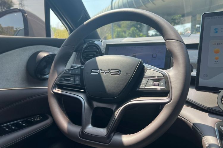 Used BYD Frigate 07 2023 DM-i 100KM Flagship Model
