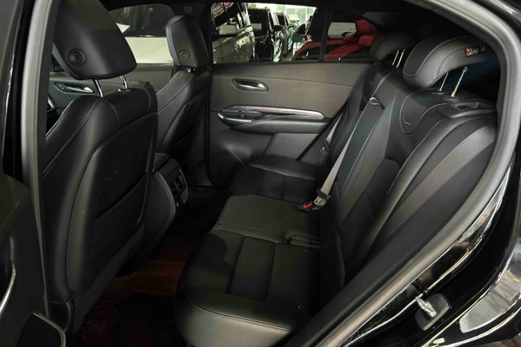 Used Cadillac XT4 2021 28T Two-Wheel Drive Tech Edition
