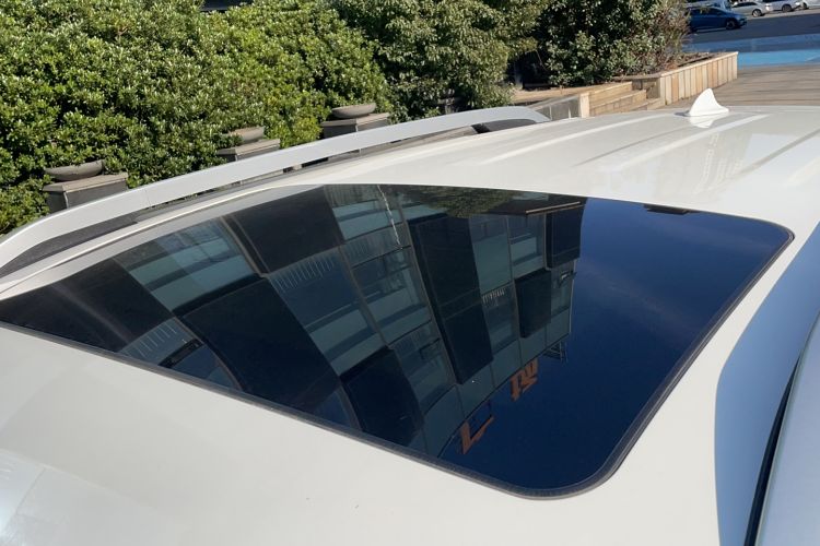 Used Dongfeng Aeolus AX7 2015 2.0L Manual Zhiyi Trim
