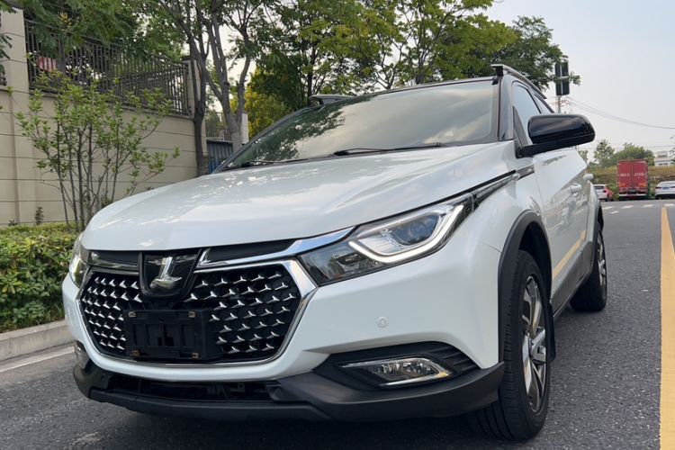 Used Luxgen U5 SUV 2017 1.6L Manual MingShi Edition