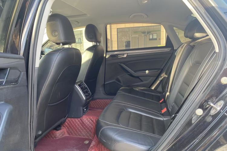 Used Volkswagen Passat 2017 330TSI DSG Luxury Edition
