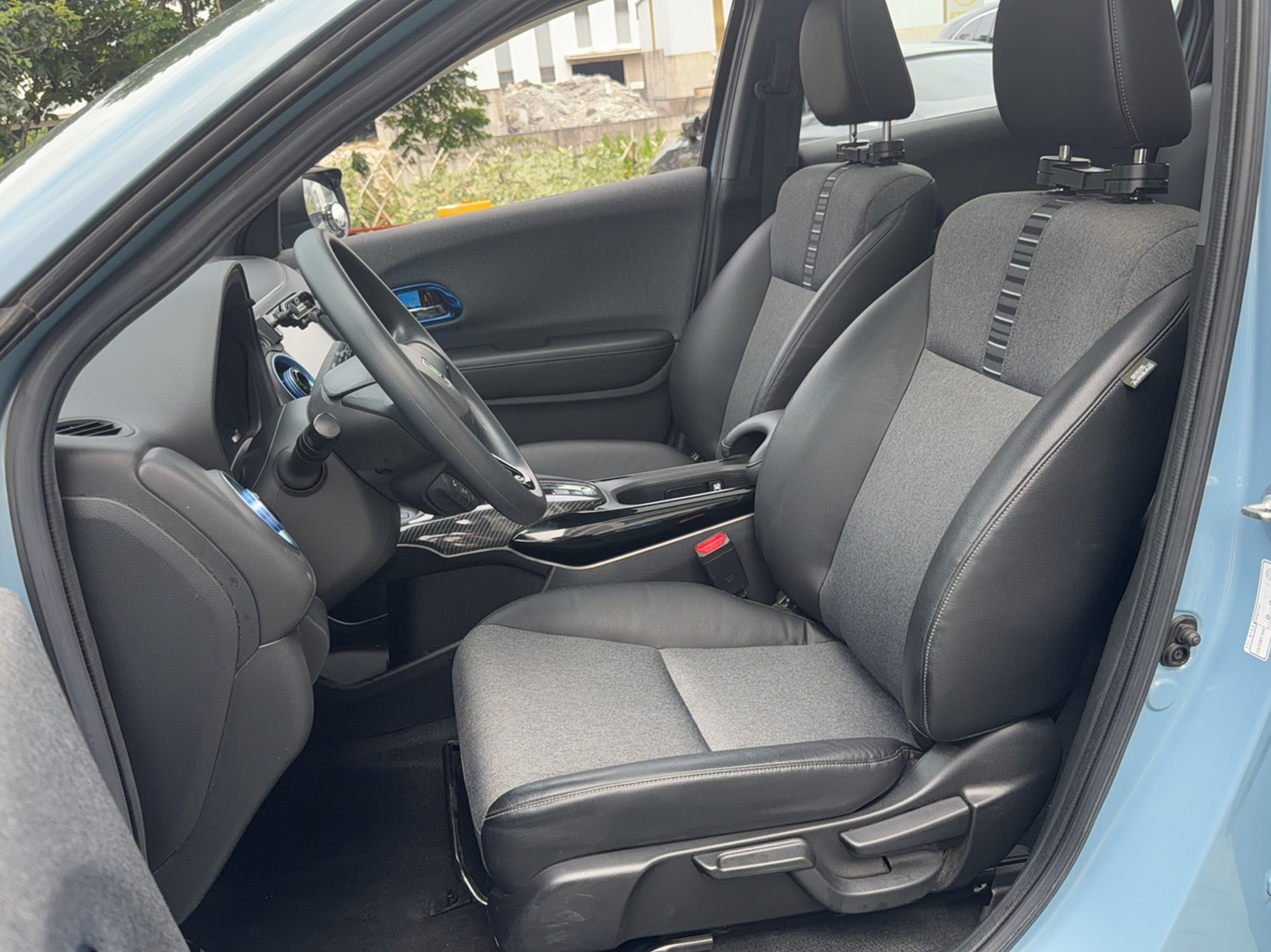Vordere Reihe im Auto