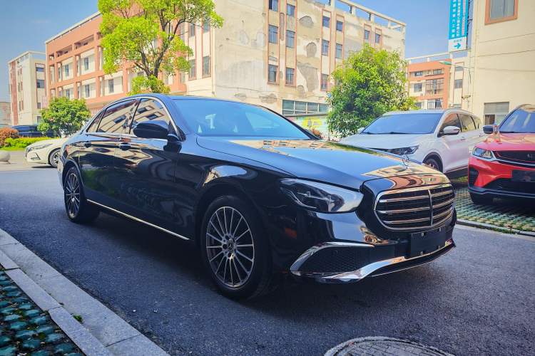 Used Mercedes-Benz E-Class 2022 E 260 L