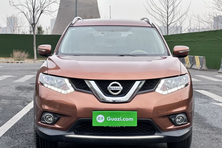 Used Nissan X-Trail 2014 2.5L CVT Leading Edition 4WD