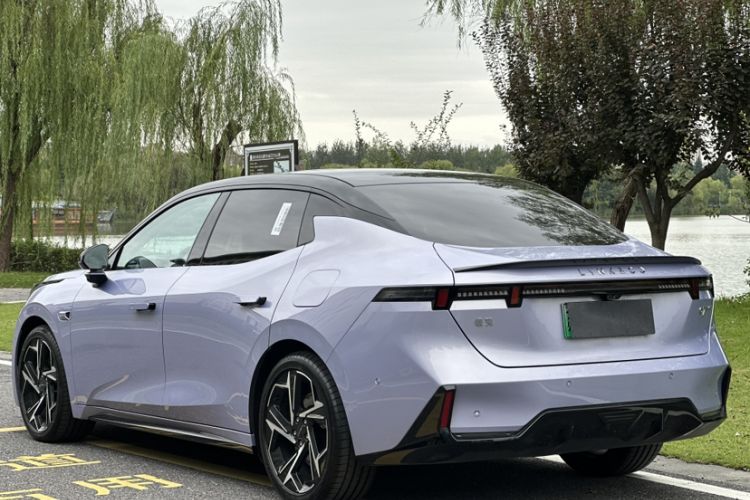 Used Lynk & Co 07 2024 EM-P 126 Long-Range Intelligent Driving Ultra
