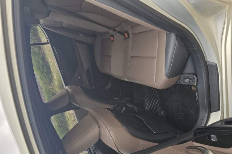 Used Lexus ES 2022 200 Excellence Edition Interior 3