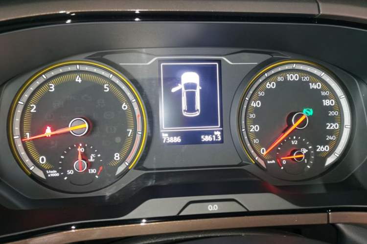 Used Volkswagen Tharu 2020 330TSI All-Wheel-Drive Luxury Edition China VI Standard