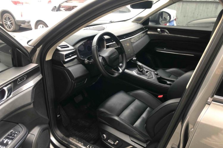 Used Lynk & Co 01 2021 2.0TD Two-Wheel-Drive Pro Trim