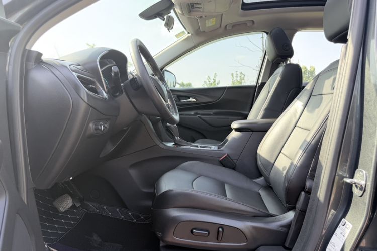 Used Chevrolet Equinox 2018 535T Automatic YuJie Edition