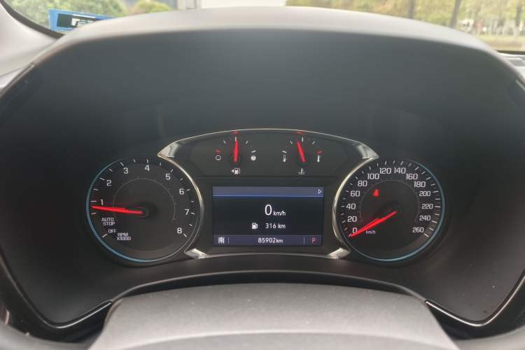 Used Chevrolet Equinox 2021 535T Yujie Edition Odometer Close Up