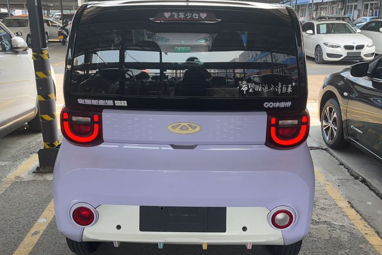 Used Chery New Energy QQ Ice Cream 2022 170km Sundae Phosphate Lithium-Ion