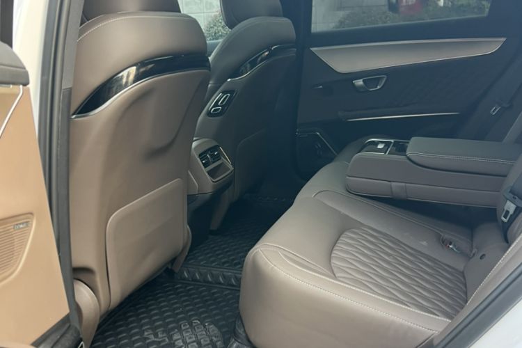 Used BYD Han 2023 DM-i Champion Edition 121KM Prestige Model
