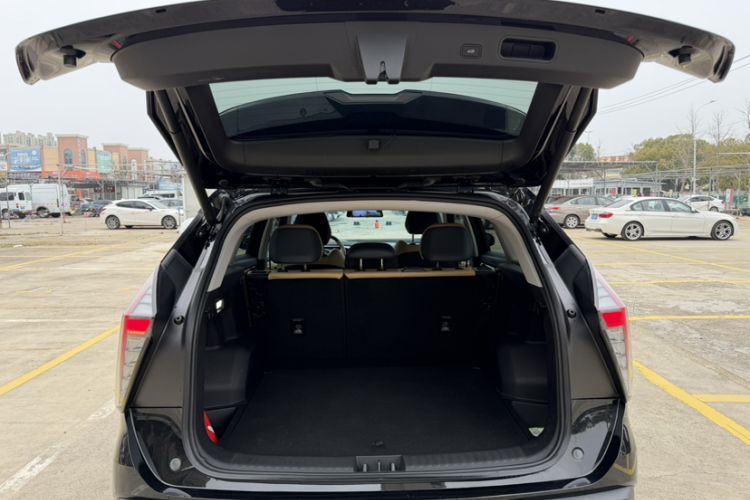 Used Geely Auto FX11 2023 1.5TD DCT Prestige Edition