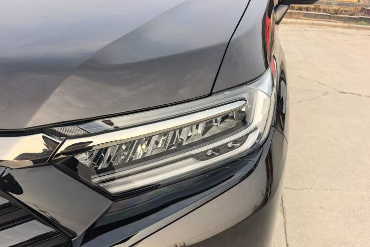 Used Honda Elysion 2024 2.0L eHEV Luxury Edition