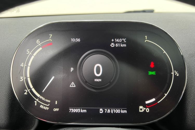 Used MINI Countryman 2021 1.5T COOPER ALL4 Laguna Blue Limited Edition Odometer Close Up