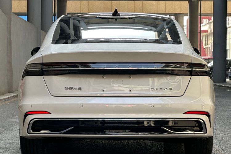 Used Lincoln Z 2025 2.0T Luxury Edition