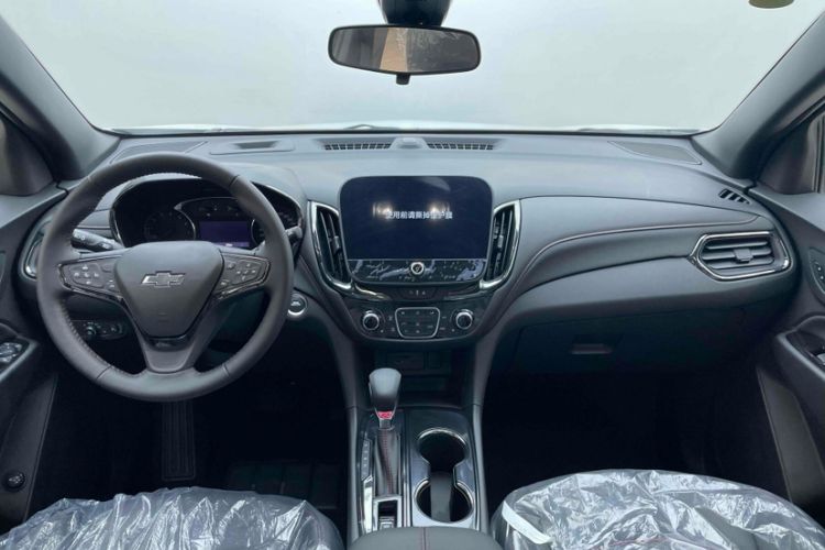 Used Chevrolet Equinox 2023 Mild Hybrid 2.0T RS Smart Boundary-Pushing Edition