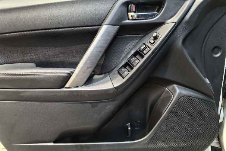 Used Subaru Forester 2013 2.5i Automatic Luxury Edition