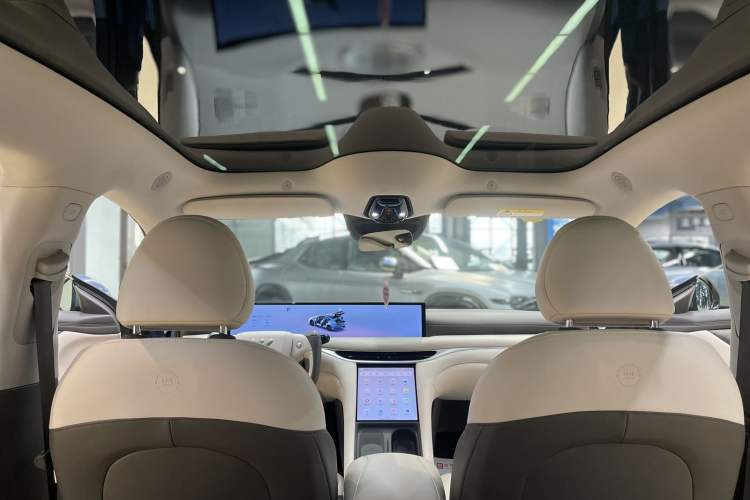 Used IM L6 2024 Max Standard Edition Interior 7