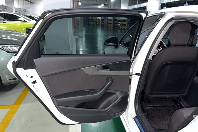 Used Audi A4L 2019 40 TFSI Ambition China VI