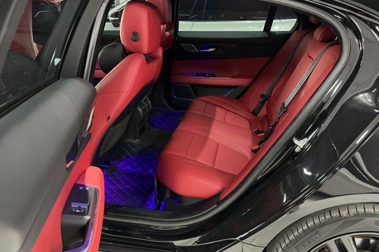 Used Jaguar XEL 2024 2.0T 250 PS R-DYNAMIC S Ebony Black Sport Edition