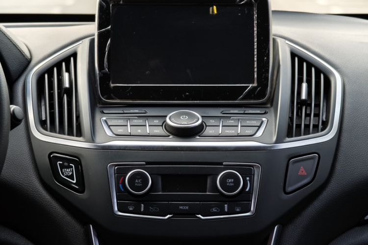 Used Dongfeng Aeolus AX5 2017 1.4T Automatic Fun Edition