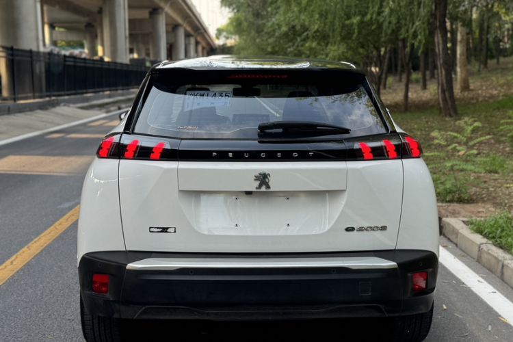 Used Peugeot e2008 2020 3D ZhenShang Edition