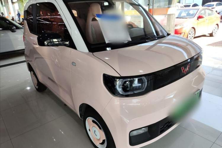 Used Wuling Hongguang MINIEV 2021 Macaron Premium Model – Lithium Iron Phosphate