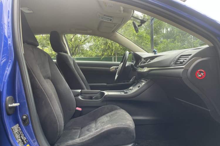 Used Lexus CT 2014 CT200h Elite Edition Monochrome