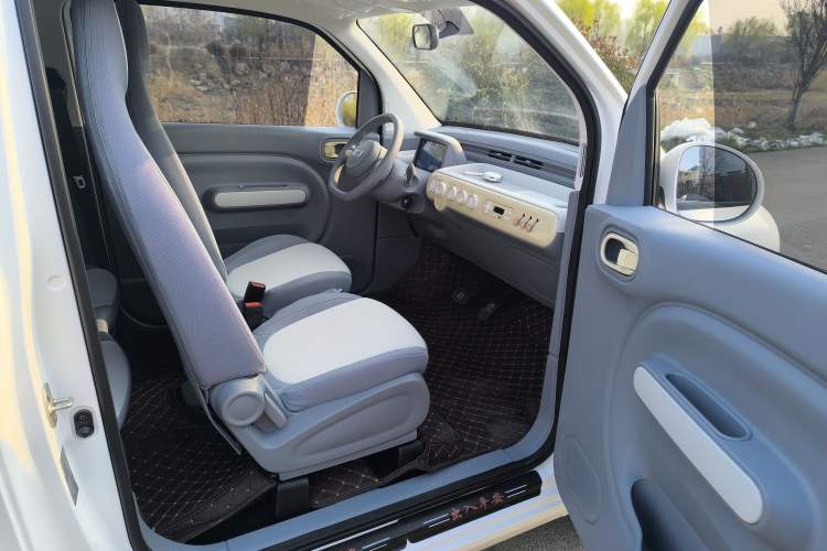 Used Bestune Pony 2025 222km Range Agile Horse
