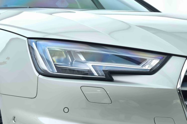 Used Audi A4L 2019 40 TFSI Fashion Version China V