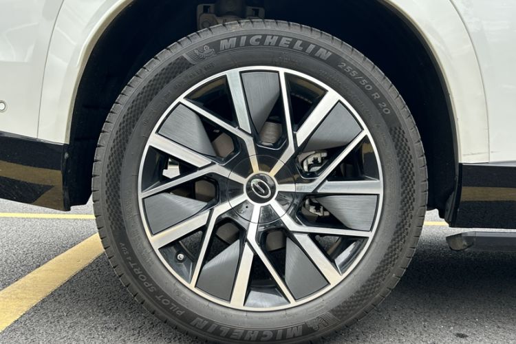 Used GAC Trumpchi Xiangwang S7 2025 205 km Max LiDAR Version Exterior 1