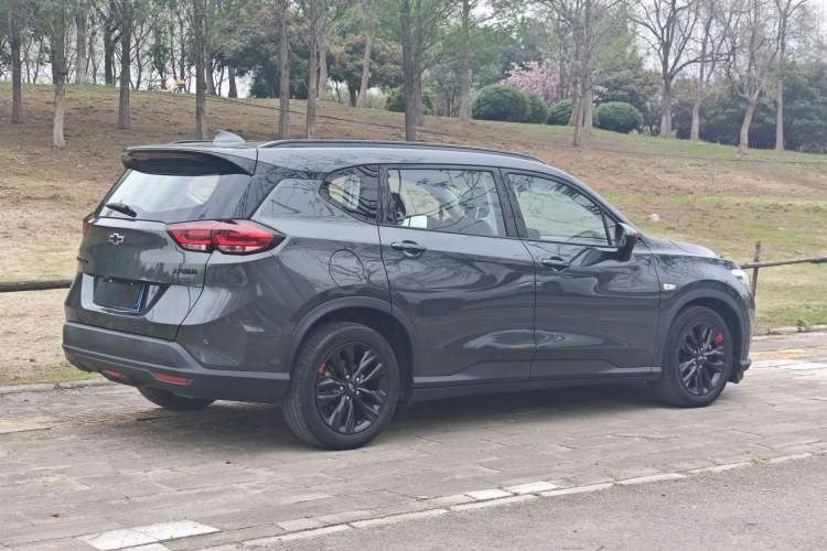 Used Chevrolet Orlando 2019 Redline 530T Automatic Enjoyment Version (5+2 Seating) China VI Exterior 3