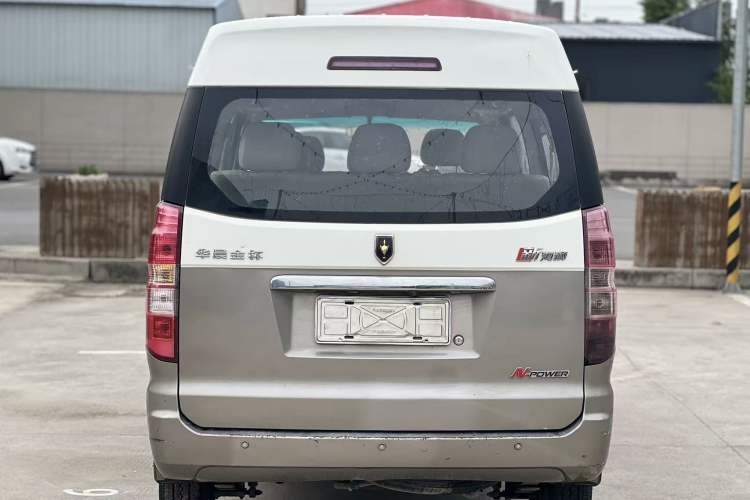 Used Jinbei New Hiace X30L 2016 1.5L Wealth Edition DLCG14