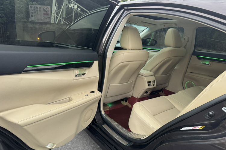 Used Lexus ES 2014 250 Elite Edition
