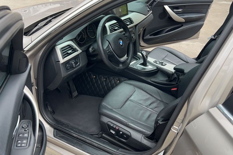 Used BMW 3 Series 2015 328Li Fashion Model
