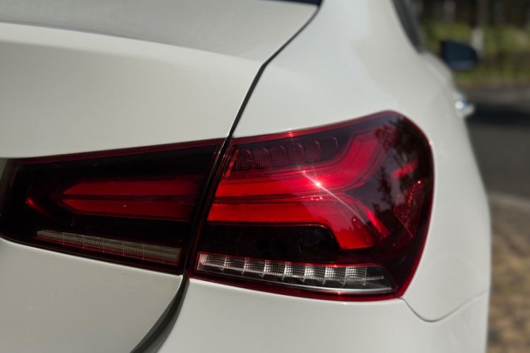 Used Mercedes-Benz A-Class 2021 A 200 L Sport Sedan Fashion Model Exterior 2