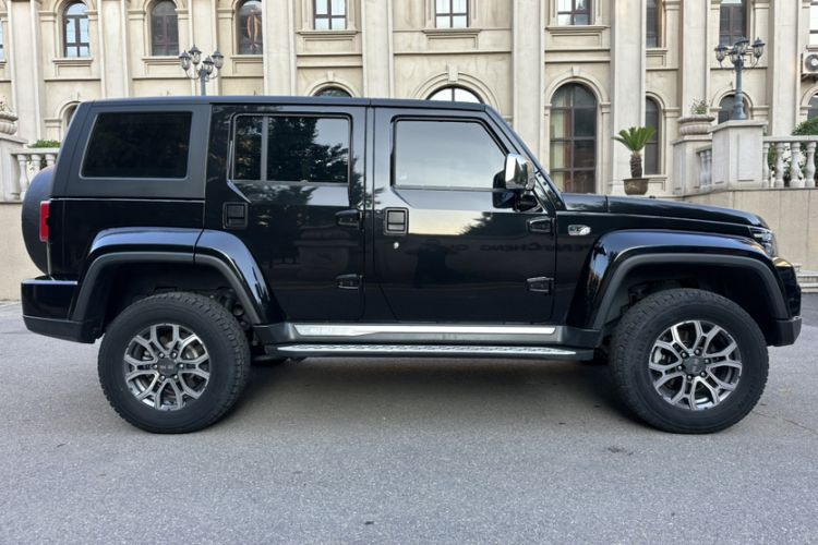 Used BAIC Off-Road BJ40 2023 2.0T Automatic Four-Wheel Drive Urban Hunter Edition Chivalrous Type