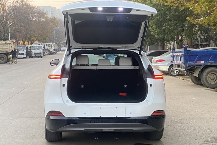 Used XPeng G6 2023 580 Long-Range Pro Exterior 5